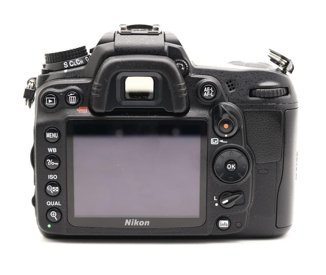 ■完動品 Nikon D7000 デジタル一眼レフ　ショット数12669