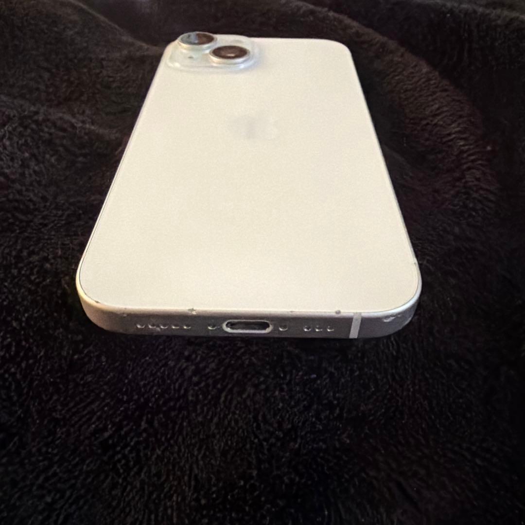 新品保護フィルム付 iPhone15本体 128GB