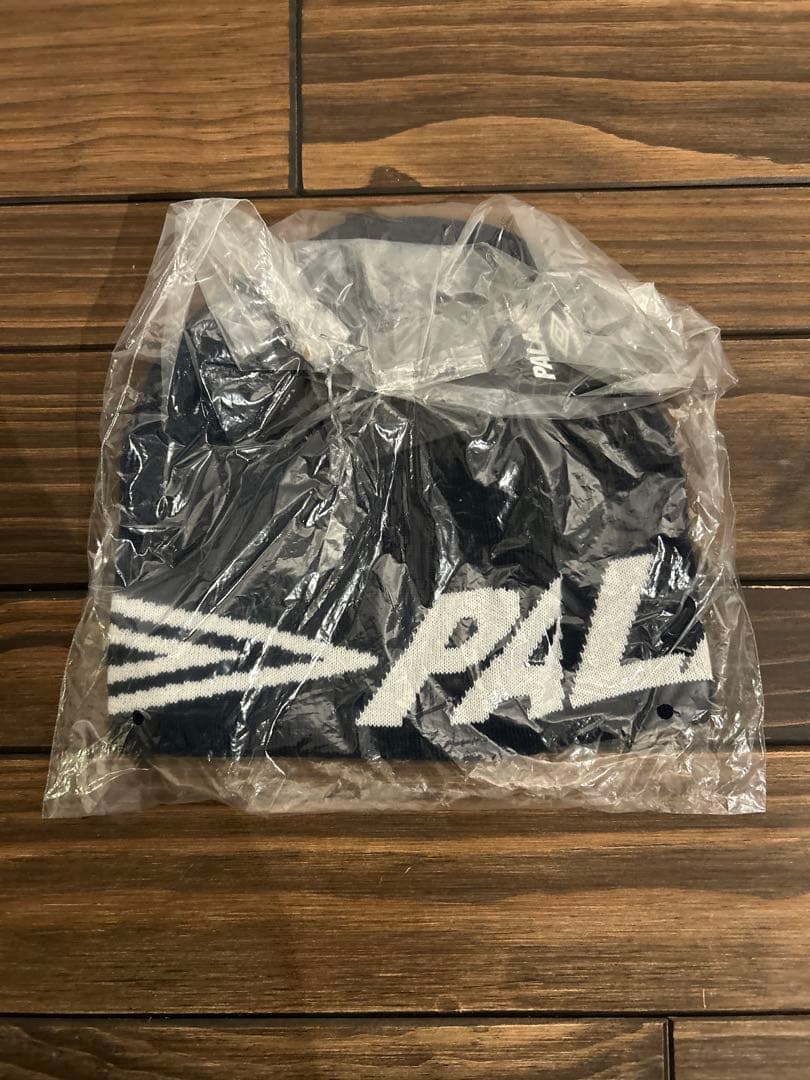 新品未使用 PALACE×UMBRO ビーニー ネイビー