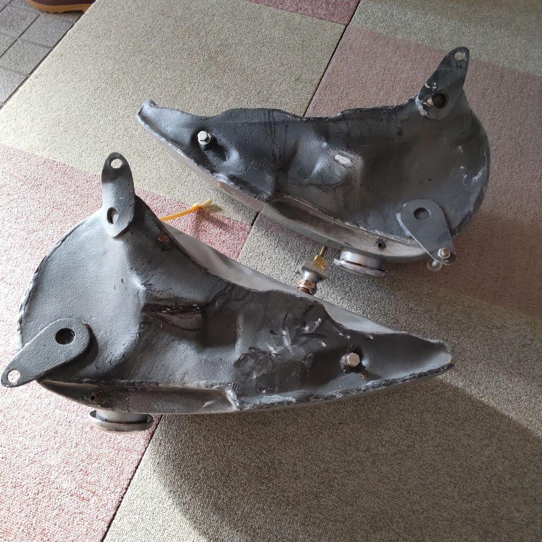 ガソリンタンク シルバー　バイク　カスタムペイント　インテリアにもオススメ★★