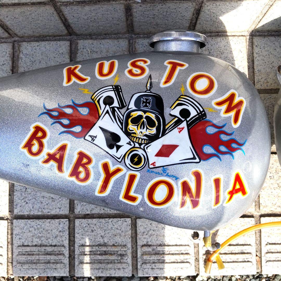 ガソリンタンク シルバー　バイク　カスタムペイント　インテリアにもオススメ★★