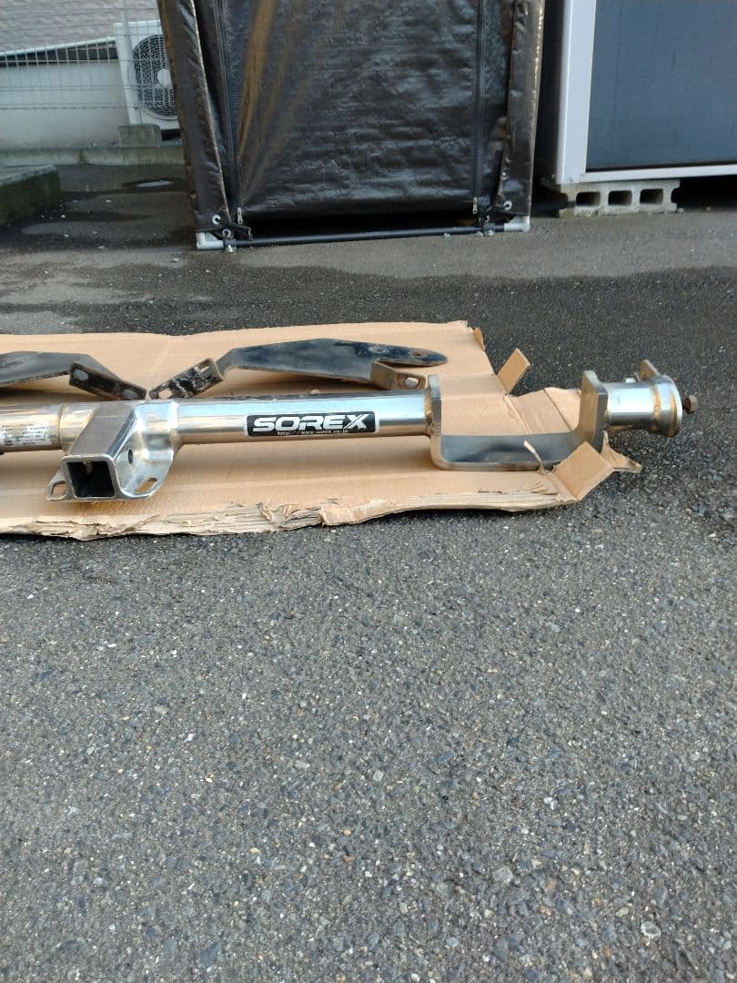 75ヴォクシー　ソレックスヒッチメンバー