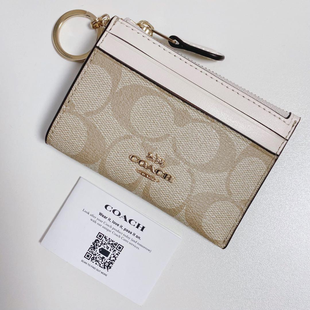 【新品未使用】COACHコーチ★ミニスキニーIDカードケース★シグネチャー