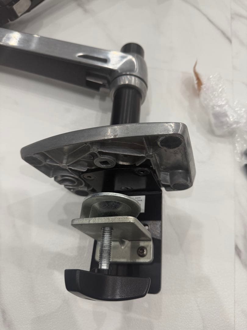 エルゴトロン　LX 調整可能 モニターアーム アルミニウム製