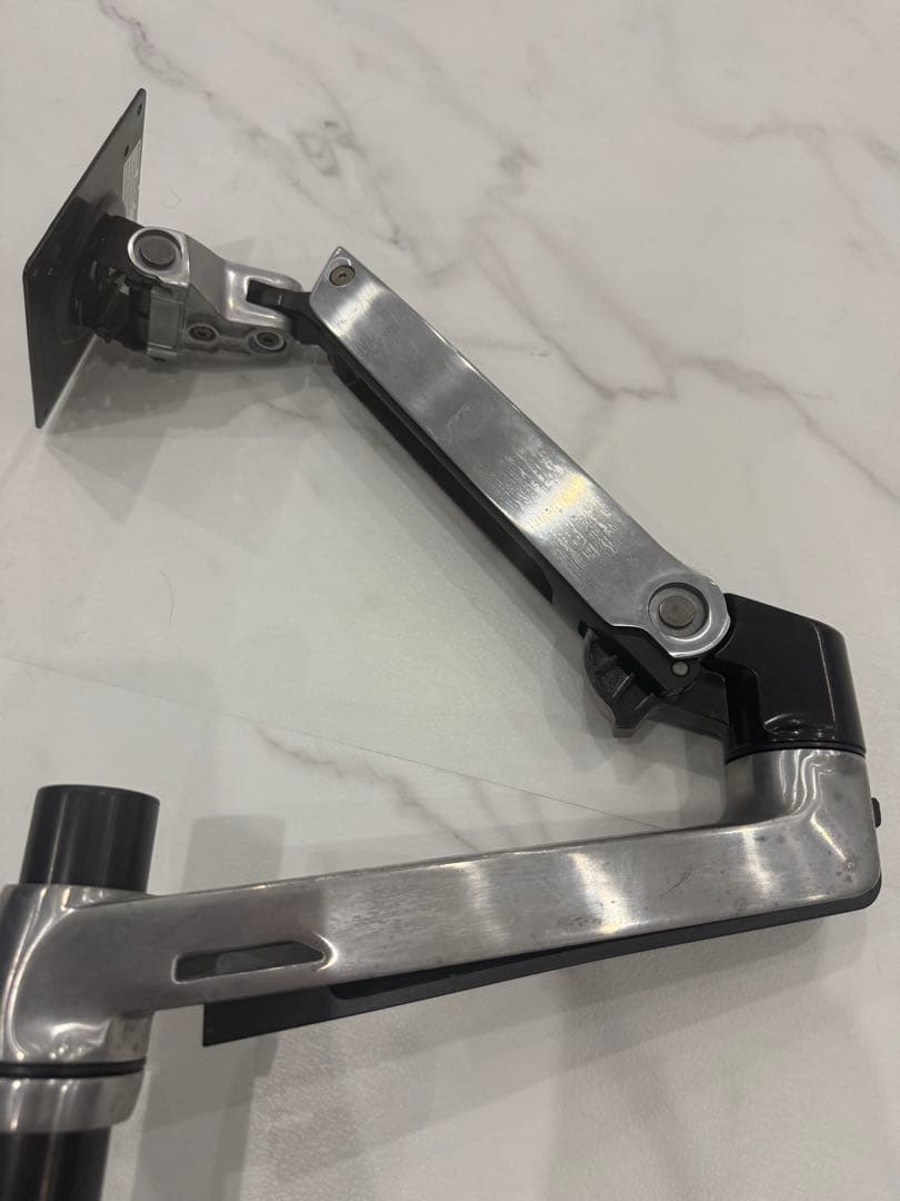 エルゴトロン　LX 調整可能 モニターアーム アルミニウム製