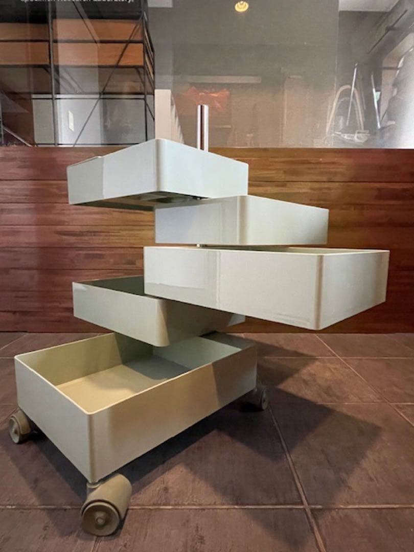 ミミ■マルチトローリー キャスターワゴン/収納ラック■MAGIS 360