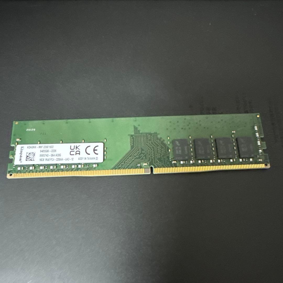 Kingston 16GB PC4-3200AA メモリー