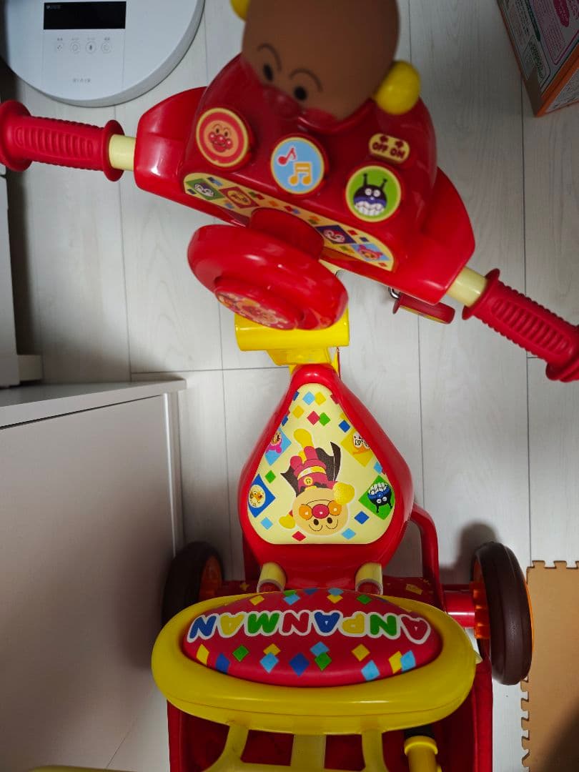 それいけ！アンパンマン デラックス　三輪車