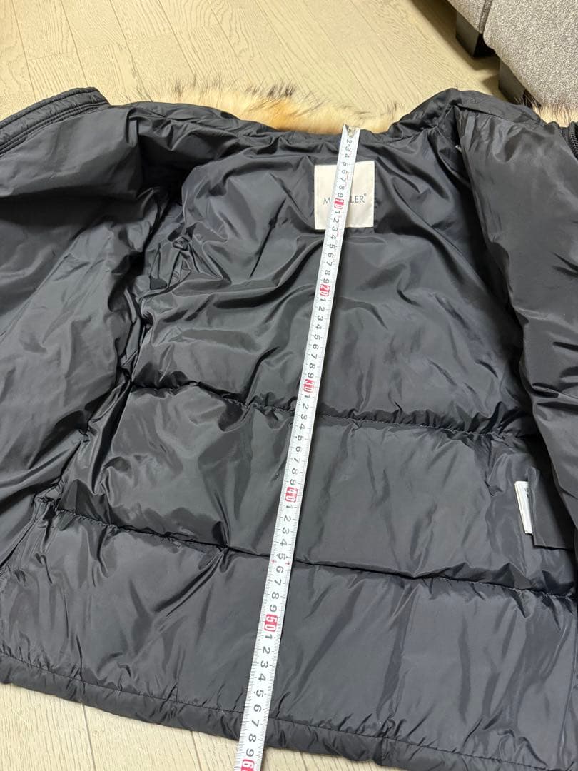 ア*】様 モンクレール　ダウン　バイロン　byron 14a 黒　ブラック　大人