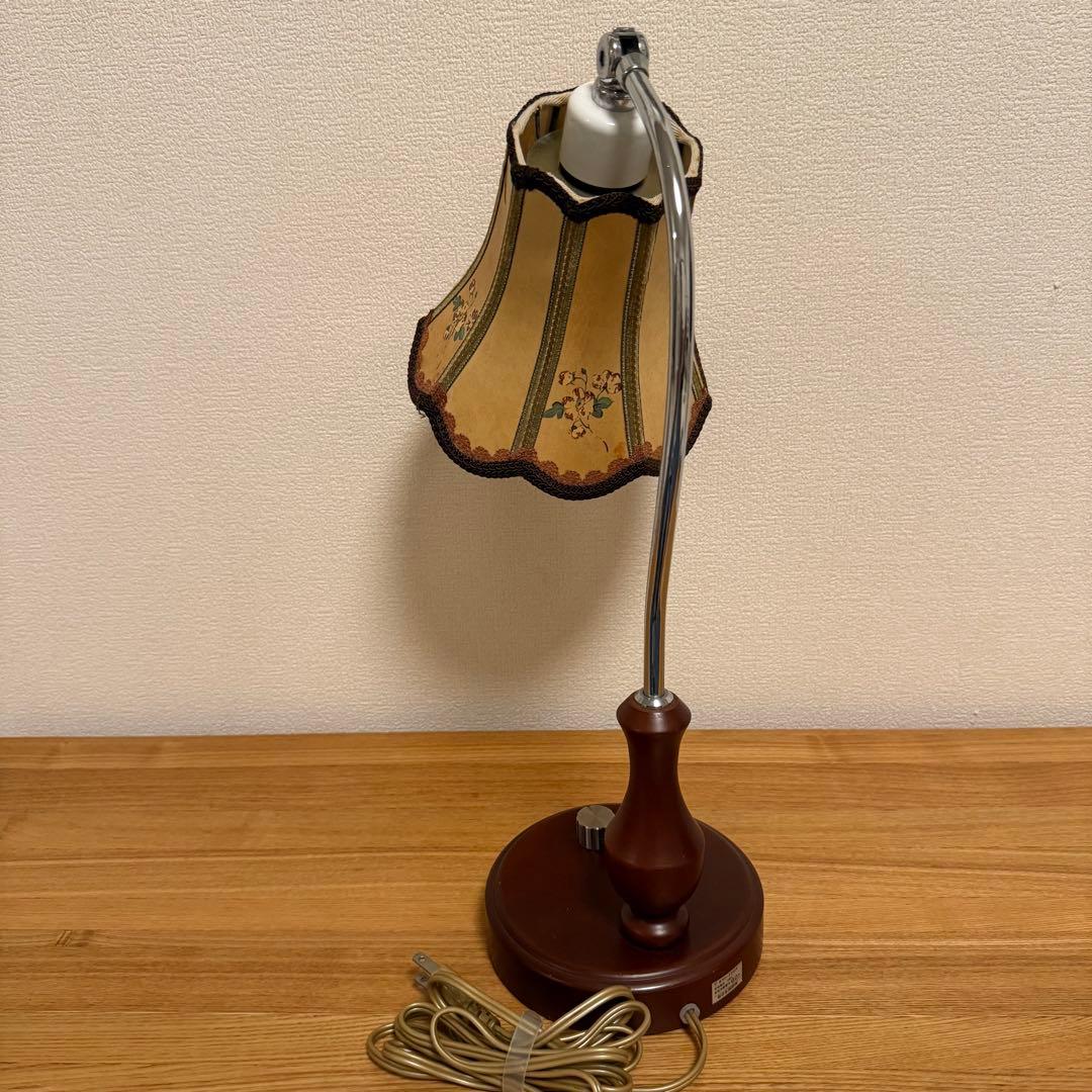 レトロ　スタンドライト 調光　アンティーク　花柄　新日本照明 Dimmer