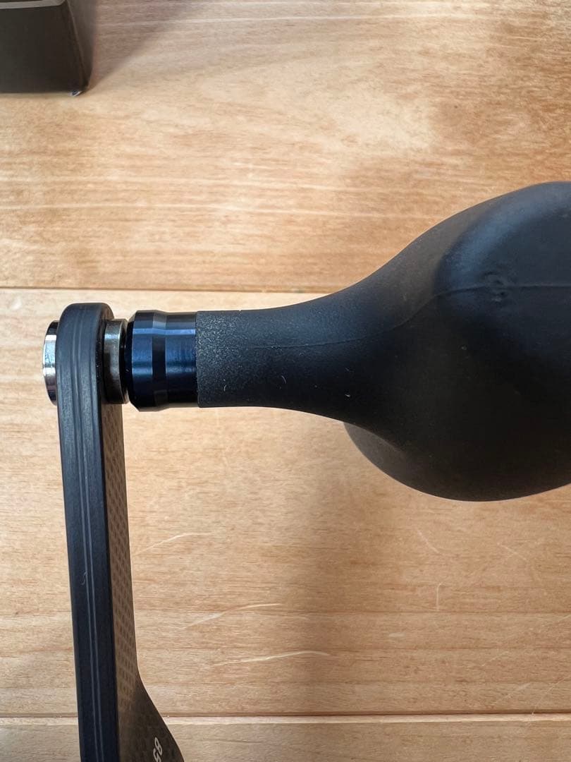 【新品未使用】22SALTIGA 15-SJ 右ハンドル、替えスプール付