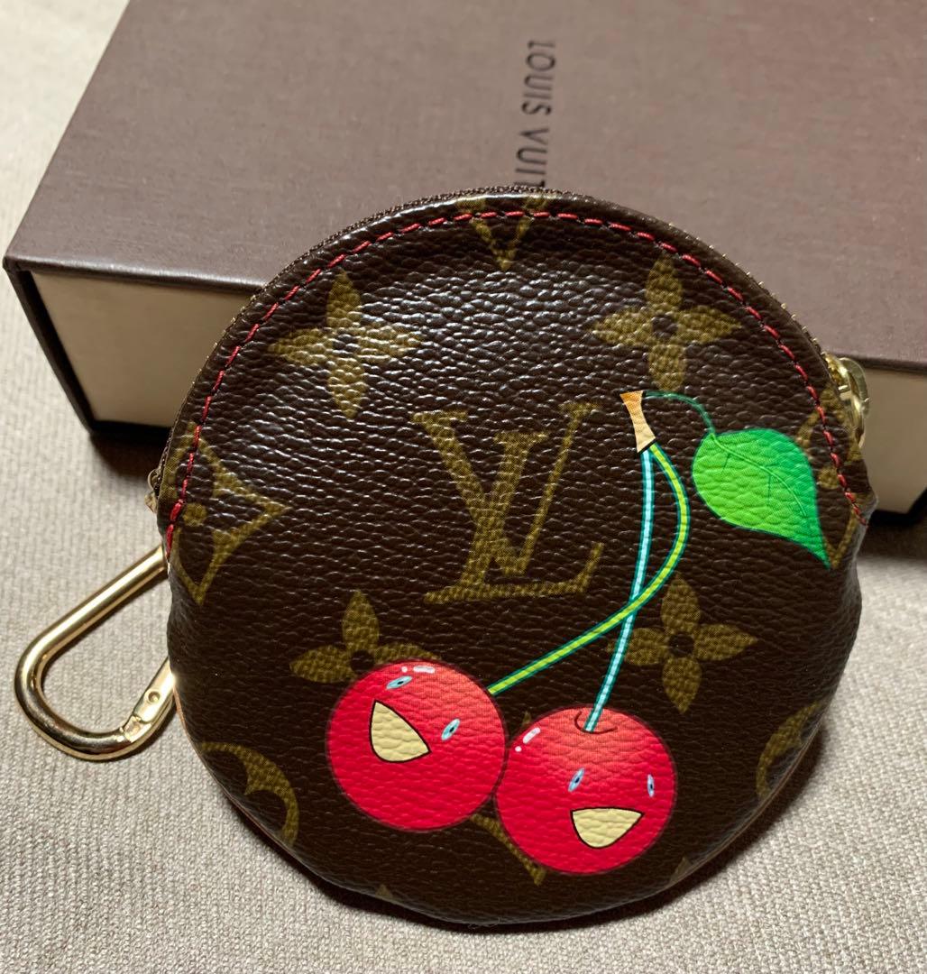 ルイ・ヴィトンx村上隆コラボ チェリーブラッサム柄キーチェーン付きケース