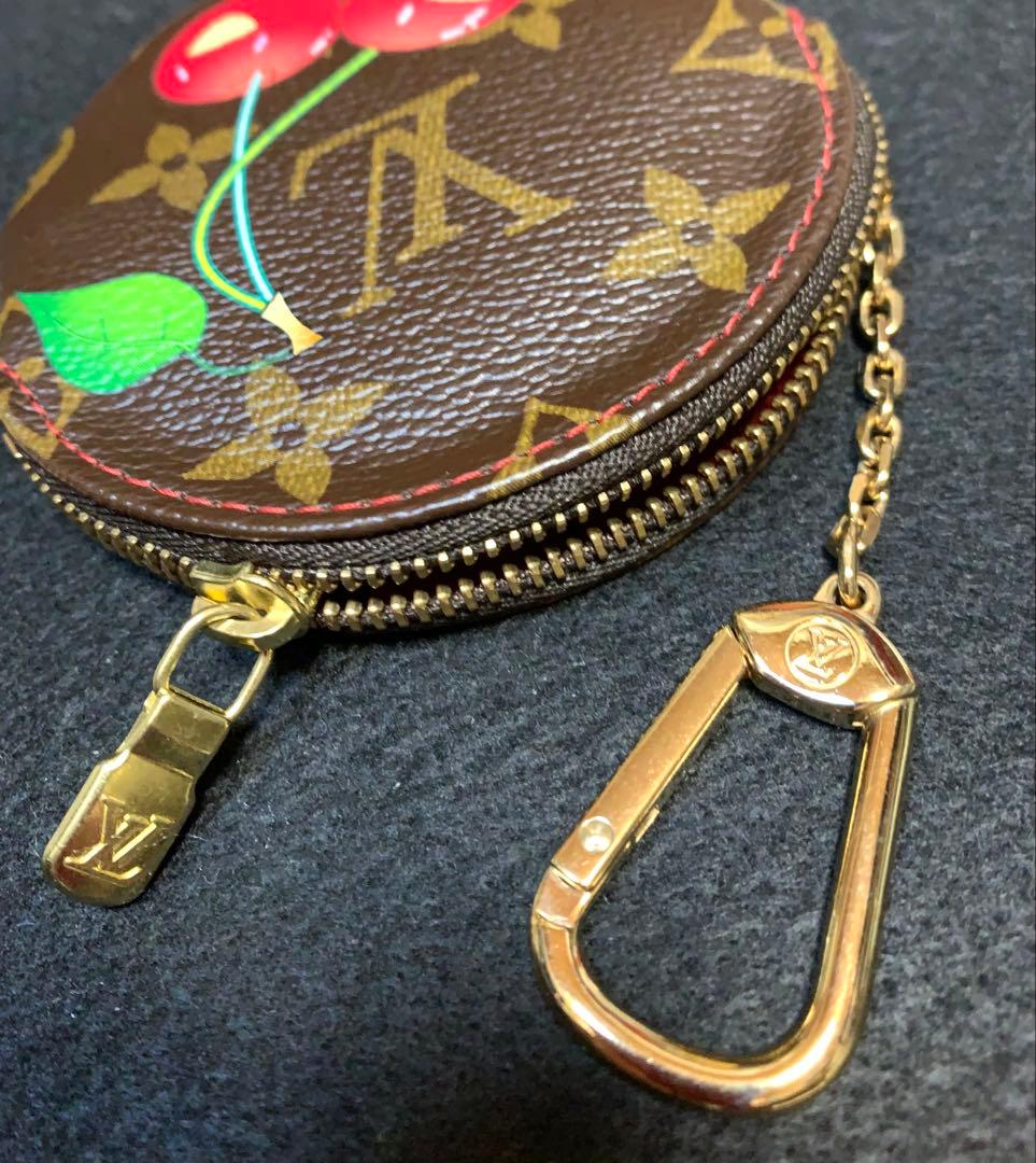 ルイ・ヴィトンx村上隆コラボ チェリーブラッサム柄キーチェーン付きケース