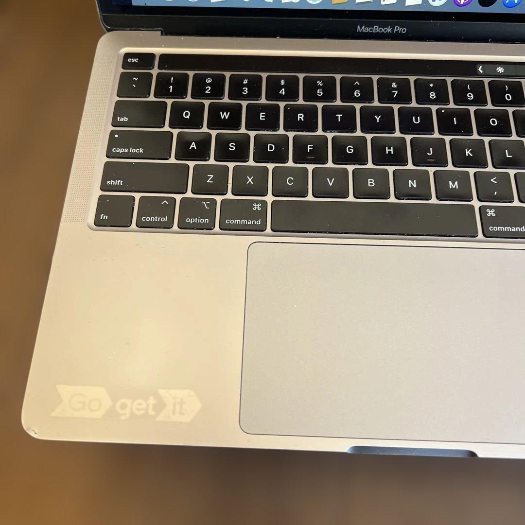 ち*わ様 MacBook Pro 2020 i7 16gB 512GB