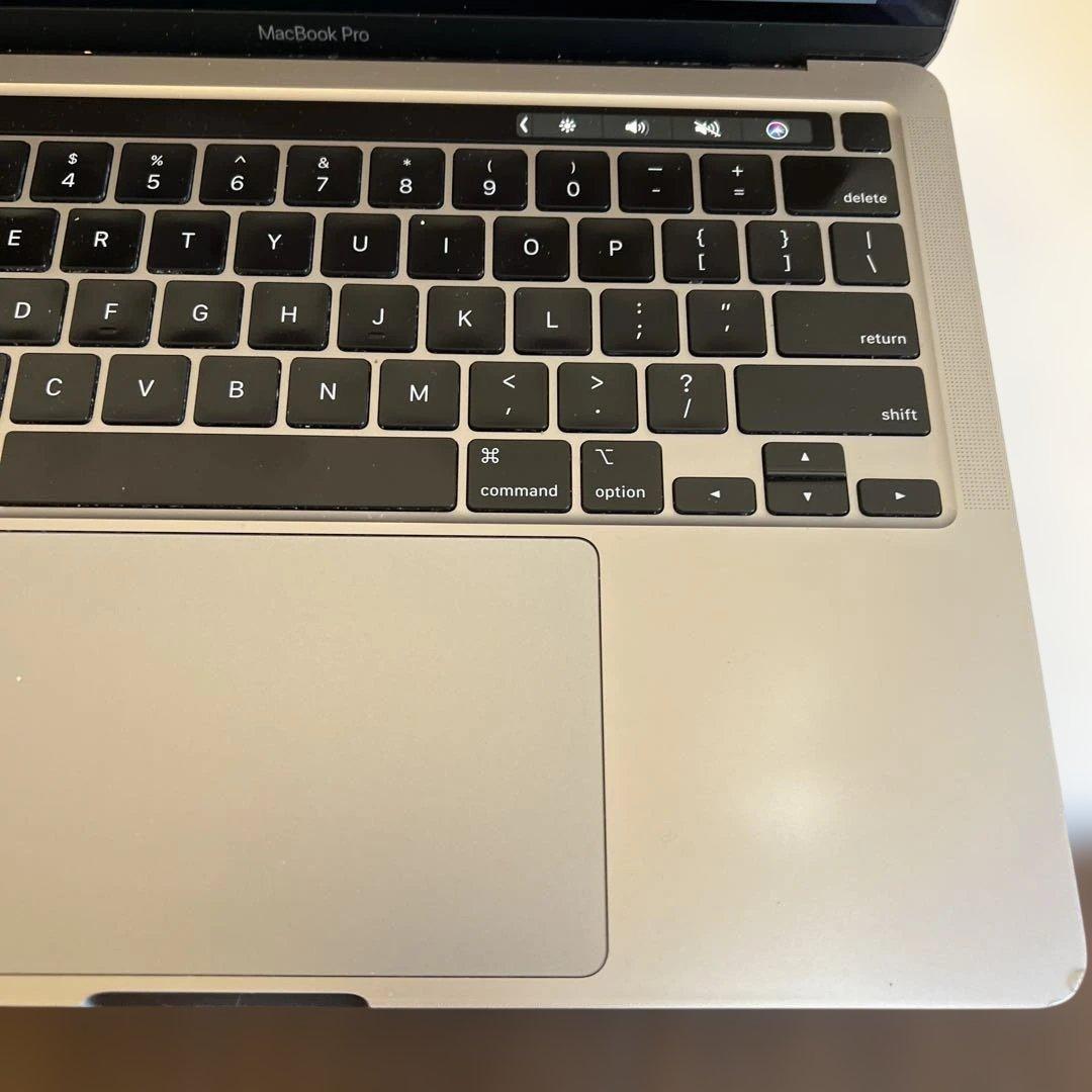 ち*わ様 MacBook Pro 2020 i7 16gB 512GB