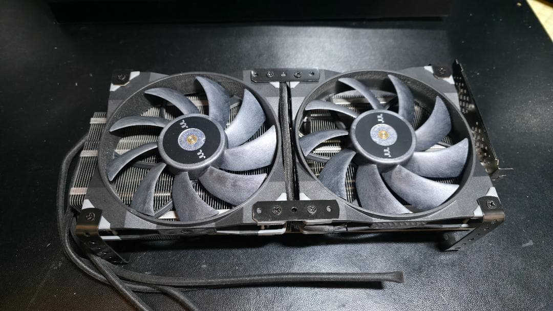 【完動品】ZOTAC RTX4090 TRINITY OC カスタムファン付き