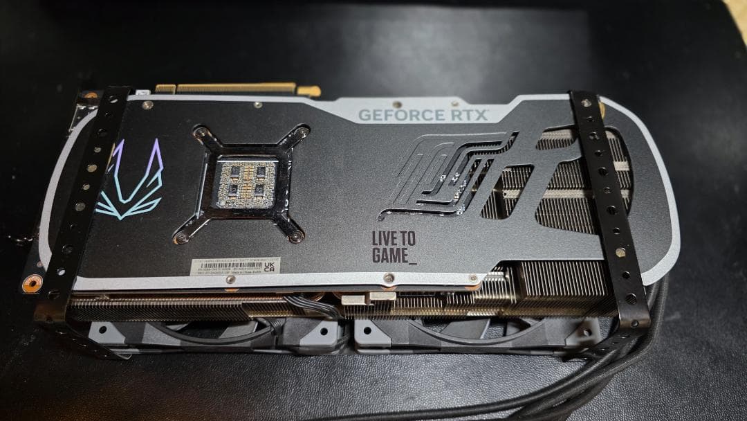 【完動品】ZOTAC RTX4090 TRINITY OC カスタムファン付き