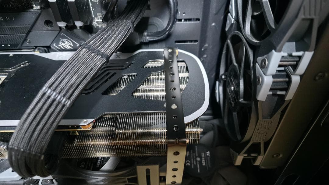 【完動品】ZOTAC RTX4090 TRINITY OC カスタムファン付き