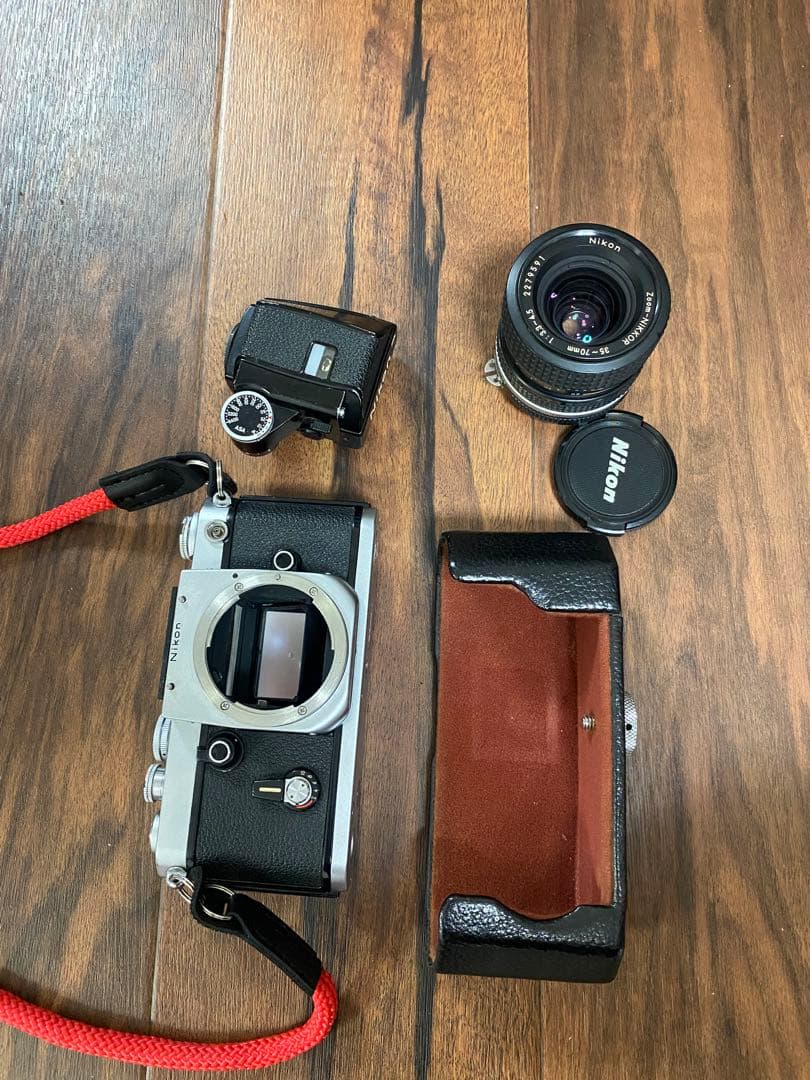 フィルムカメラ Nikon f2, Nikor 35-70mm