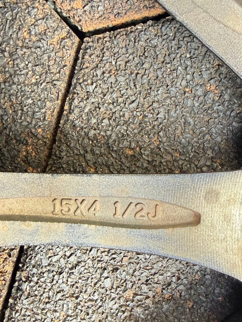 送料込み　ハスラー15インチ アルミホイールセット ブルーアース付き