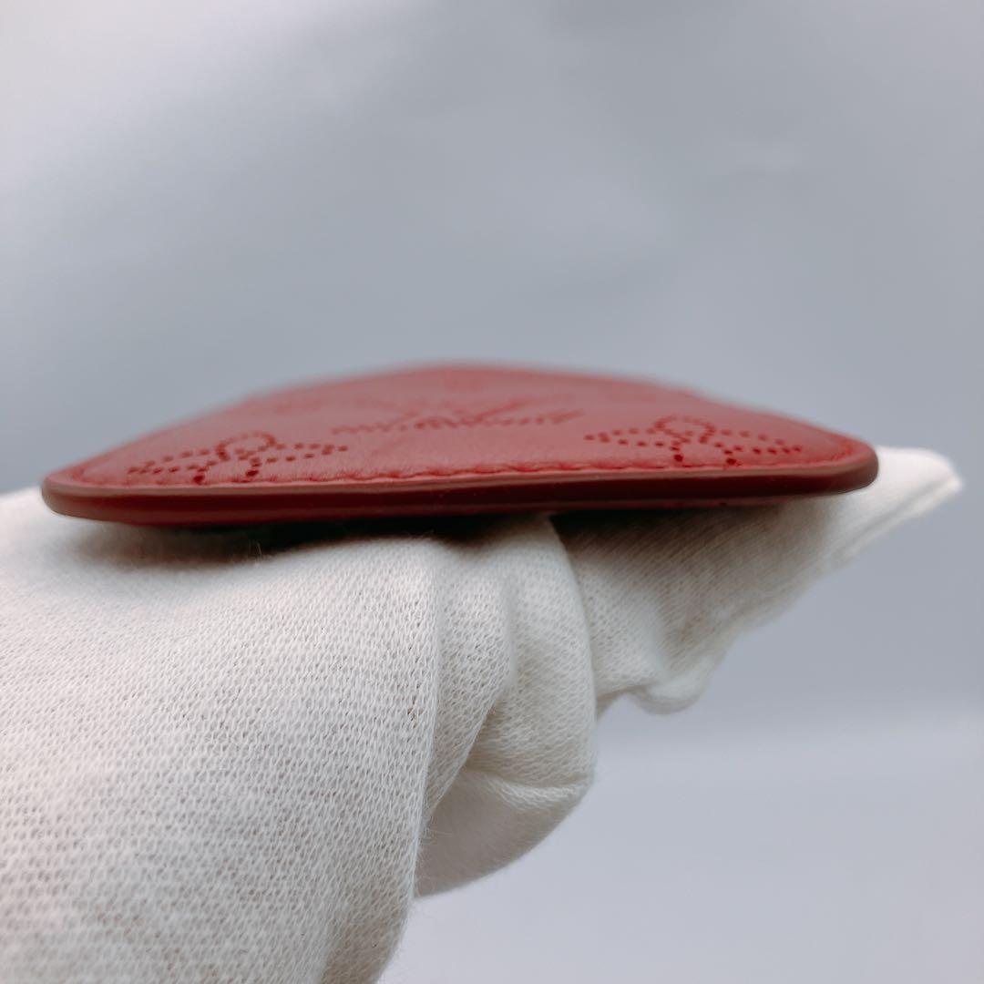 ✨極美品✨　LOUIS VUITTON ルイヴィトン　携帯ケース　レザー　赤