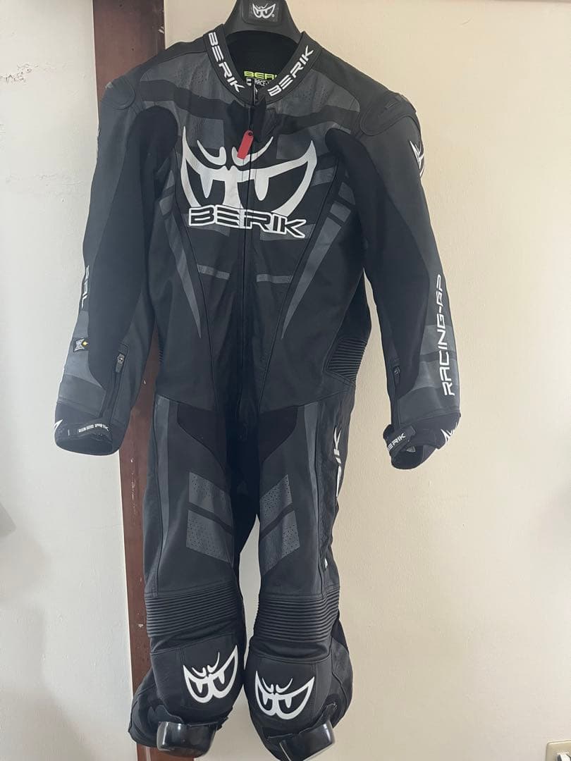 ベリック2.0（Lサイズ）ツナギ（膝パット付）