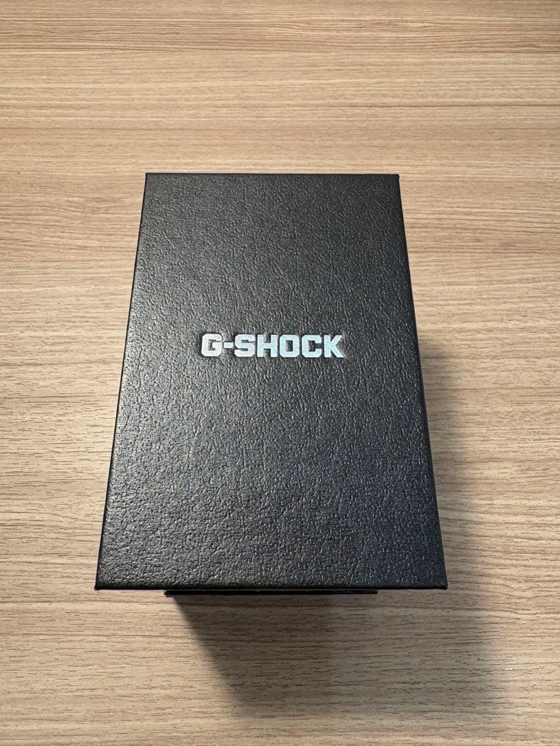 極美品　カシオ　G–SHOCK GA−2100–1A1JF ブラック