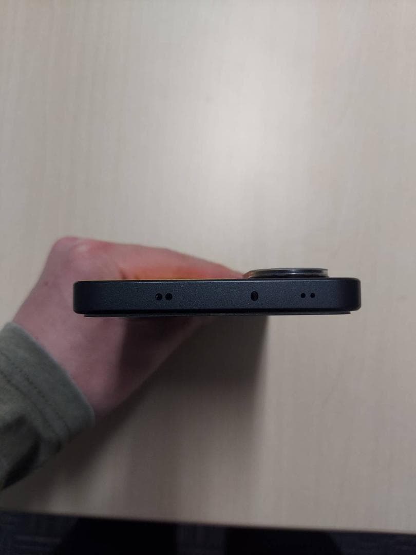 [新古品] POCO X7 Pro 8GB+256GB ブラック [フィルム付]