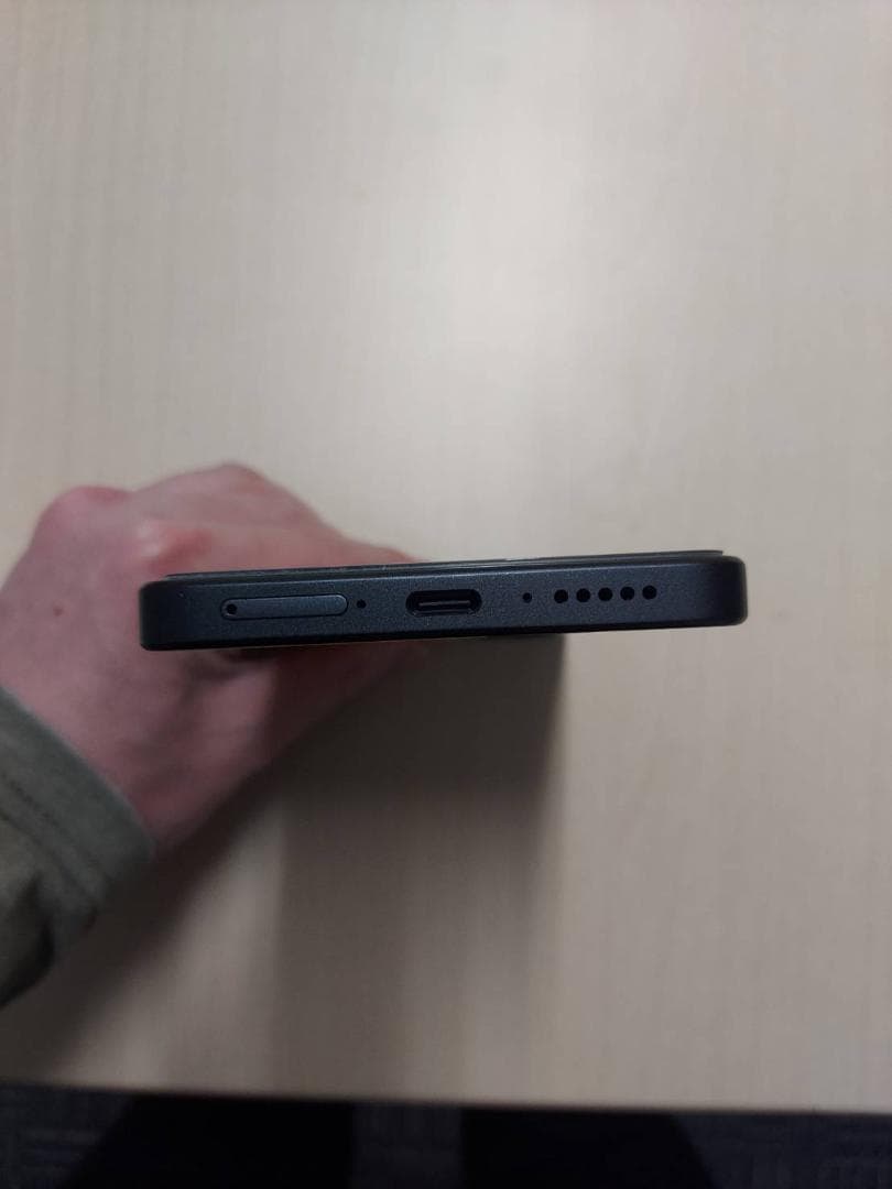 [新古品] POCO X7 Pro 8GB+256GB ブラック [フィルム付]