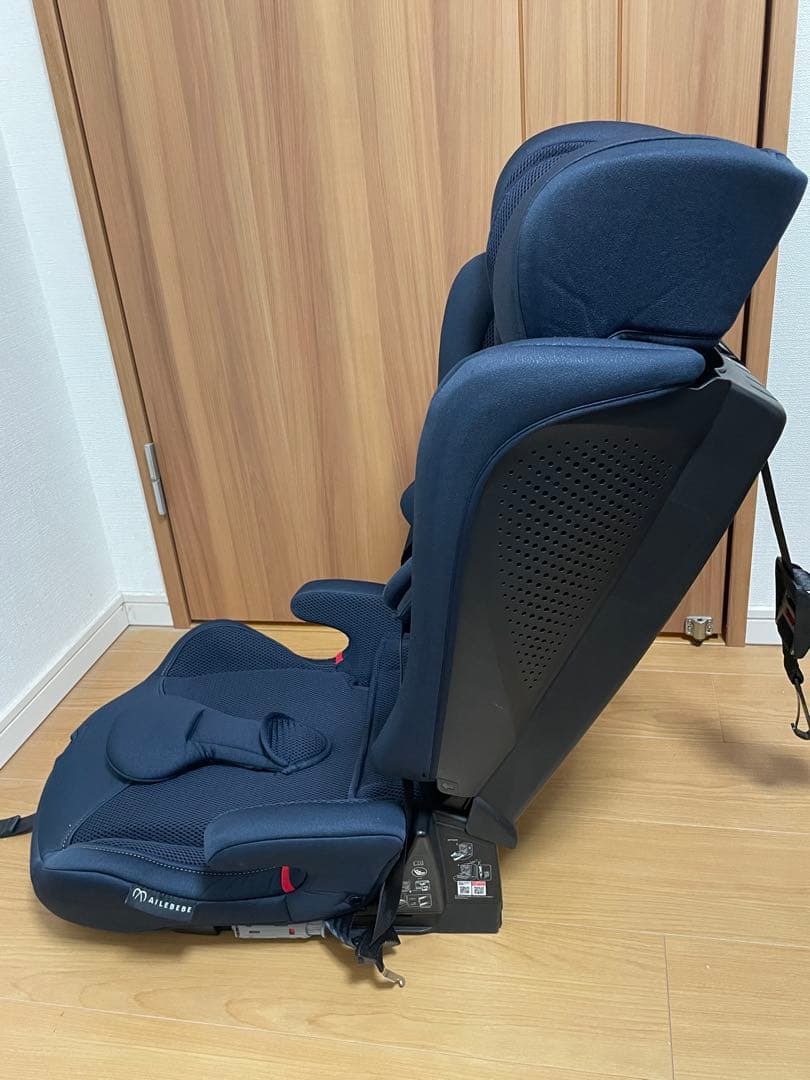 エールべべパパットグランス　グランネイビー　CF520 ジュニアシートおまけ付き