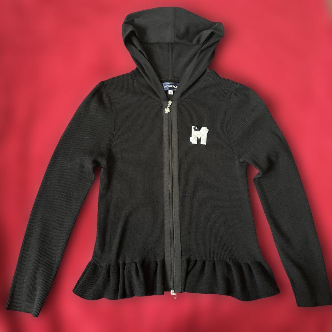 ブラックフリル付きフードパーカー 40