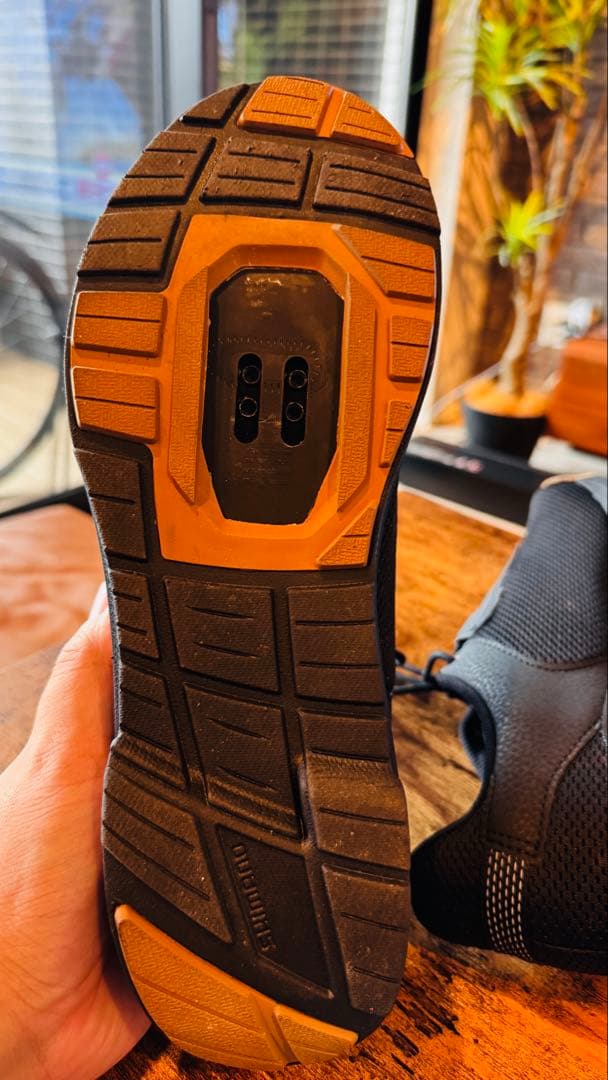 SHIMANO　SPDシューズ　 EX300 【試走のみ使用】