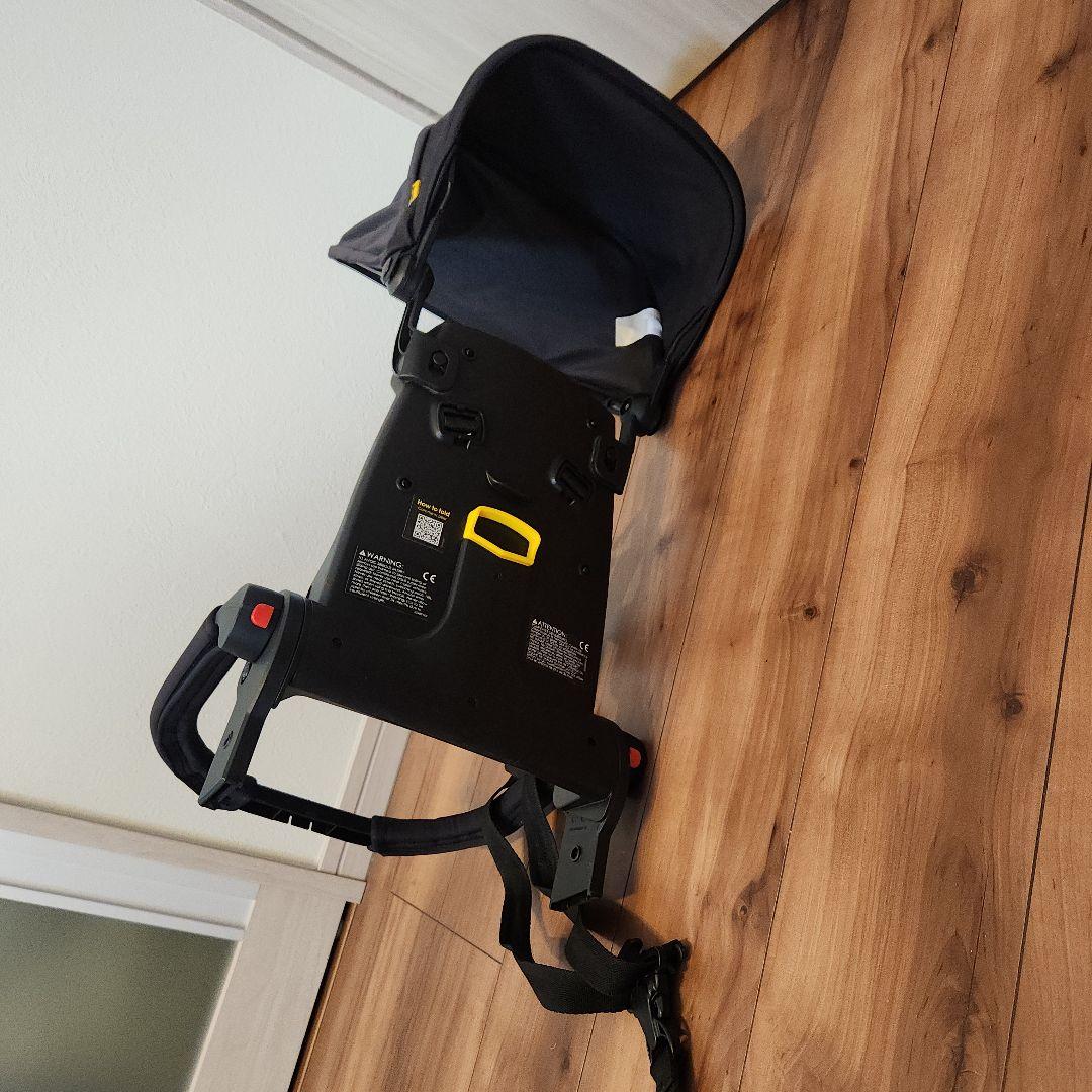 doona ドゥーナ　リキトライク折りたたみ式三輪車　トラベルバッグ等付き