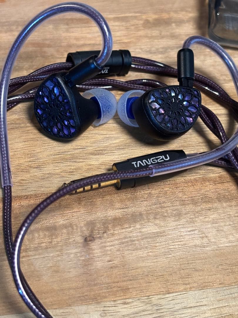 【TANGZU】 武則天 ZETIAN WU THE LEGEND 有線イヤホン