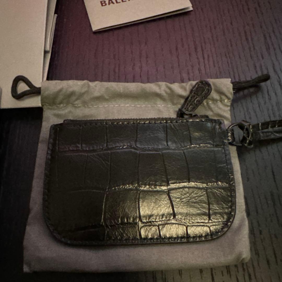 BALENCIAGA ブラックカードケース　チャーム【新品】