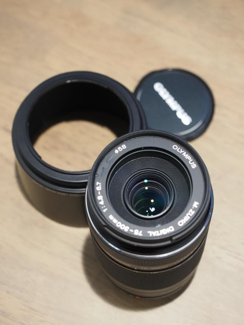 M.zuikoED75-300mm F4.8-F6.7II + 純正フード