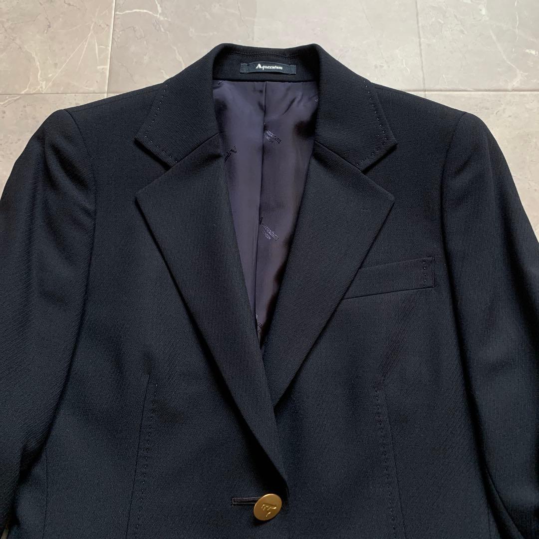 【美品】 アクアスキュータム　ジャケット　ウール　金ボタン　Aマーク　紺　9