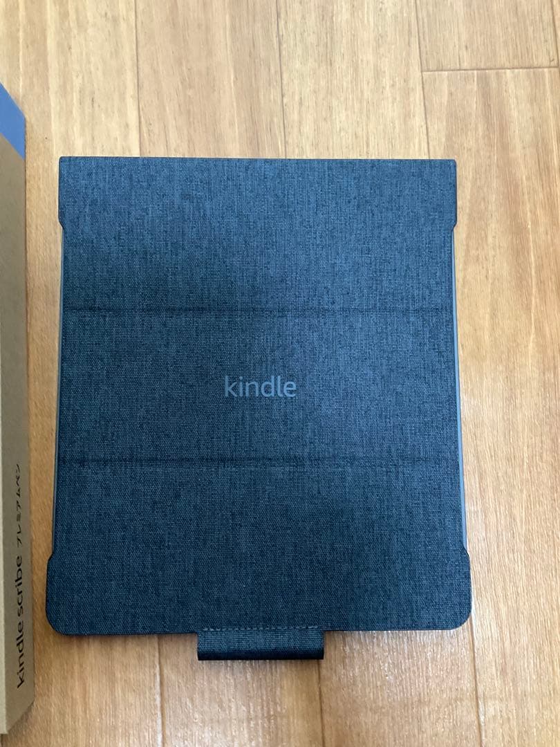 Amazon Kindle Scribe 2024 32GB 本体と純正カバー