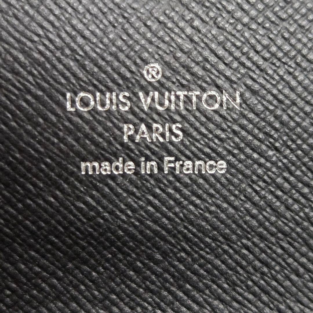 ヴィトン モノグラムエクリプス ミュルティクレ 6連キーケース RFID搭載