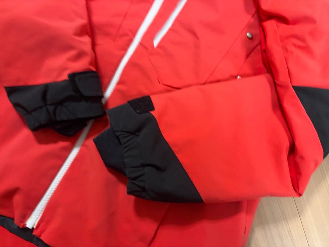 ★送料無料・美品★お洒落　デサント　スキーウエア SAJ デモ　技術選