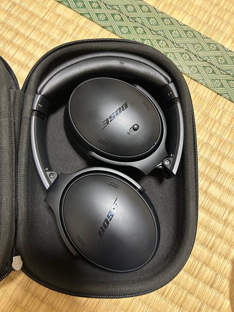 ヘッドホン Bose quietcomfort headphones