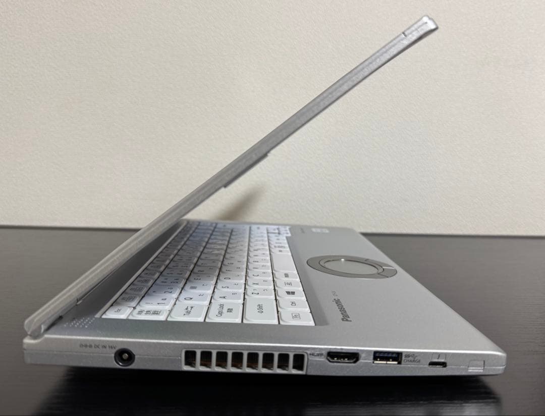 累積2860 CF-LV9 256GB Office DVD バッテリ98%