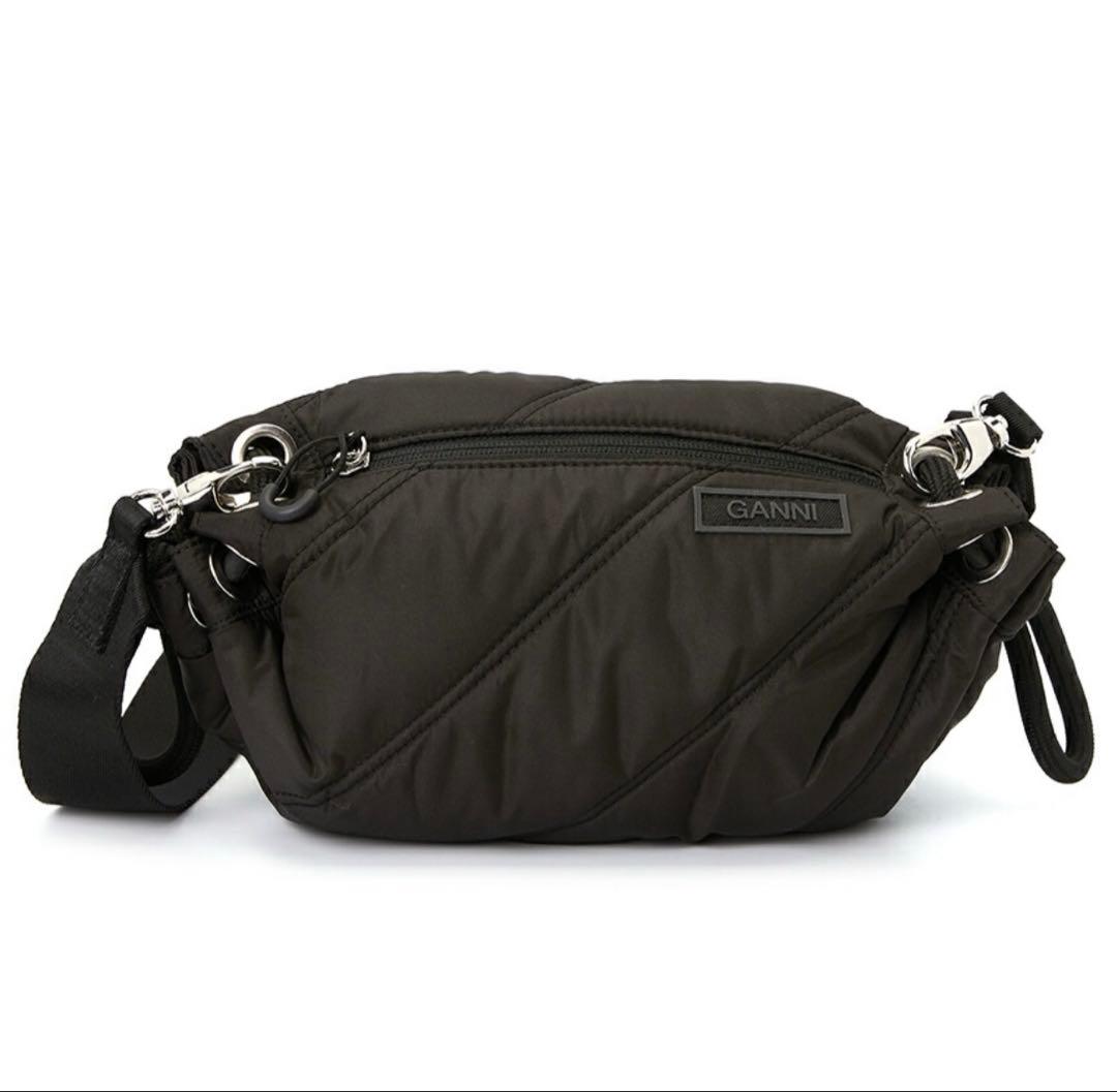 バッグ GANNI Quilted Recycled Tech Bag