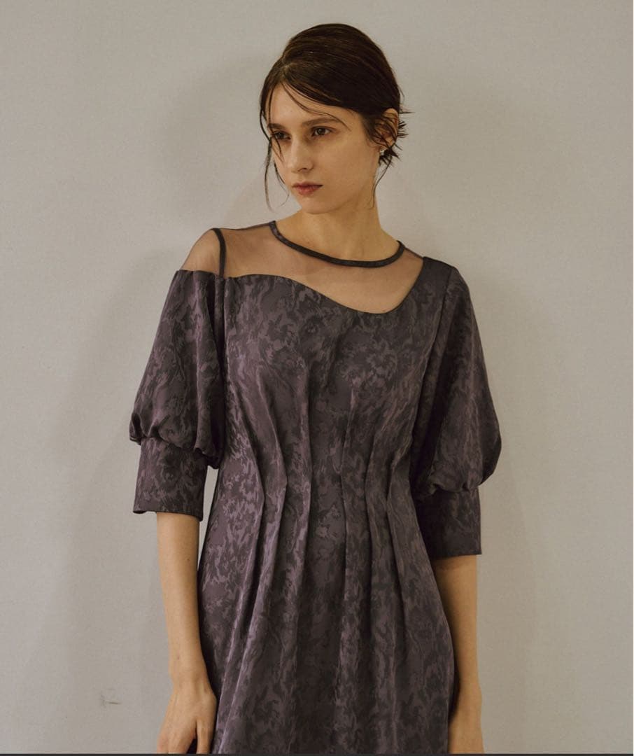 スーツ・フォーマル・ドレス Meandering waist tuck flare dress