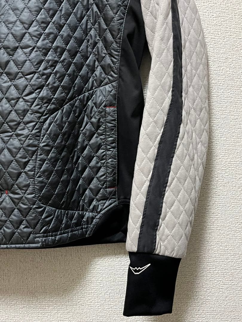 クシタニ　K-1869　キルティングインナージャケット　/M　グレー×ブラック