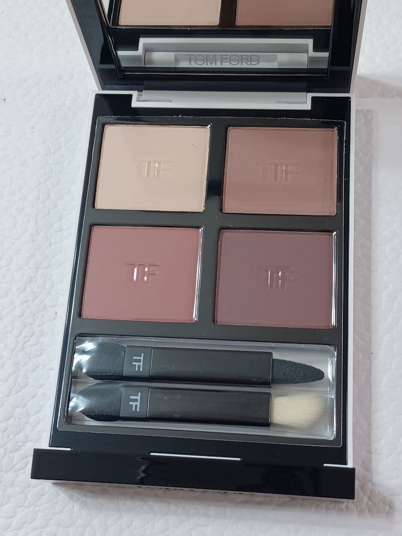 【☆新品☆】トム フォード アイ カラークォード 01R ローズティーズ