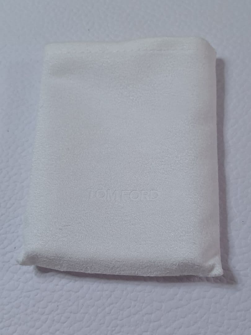 【☆新品☆】トム フォード アイ カラークォード 01R ローズティーズ