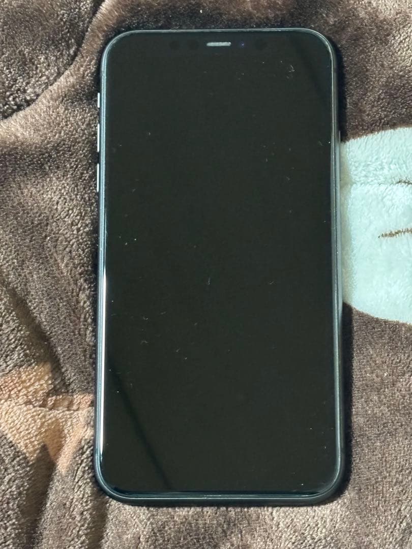 【美品】Apple iPhone 11 ブラック 64GB