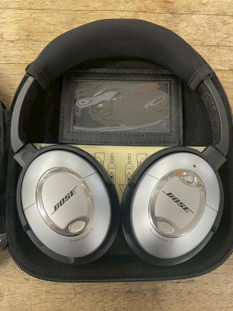 A◆BOSE　QuietComfort15 ノイズキャンセリング　QC-15