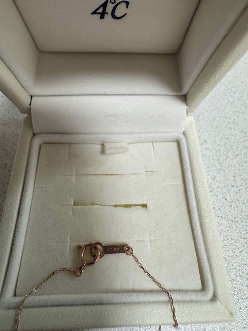 4°C ネックレス